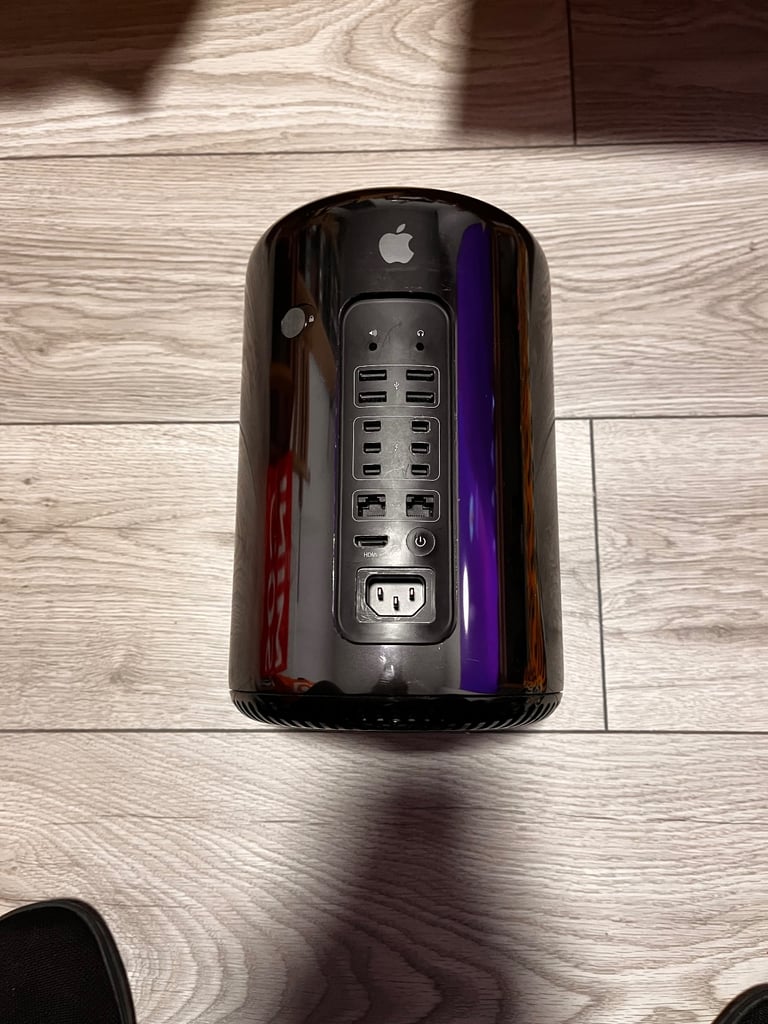 Mac Pro 6.1 Trashcan PC