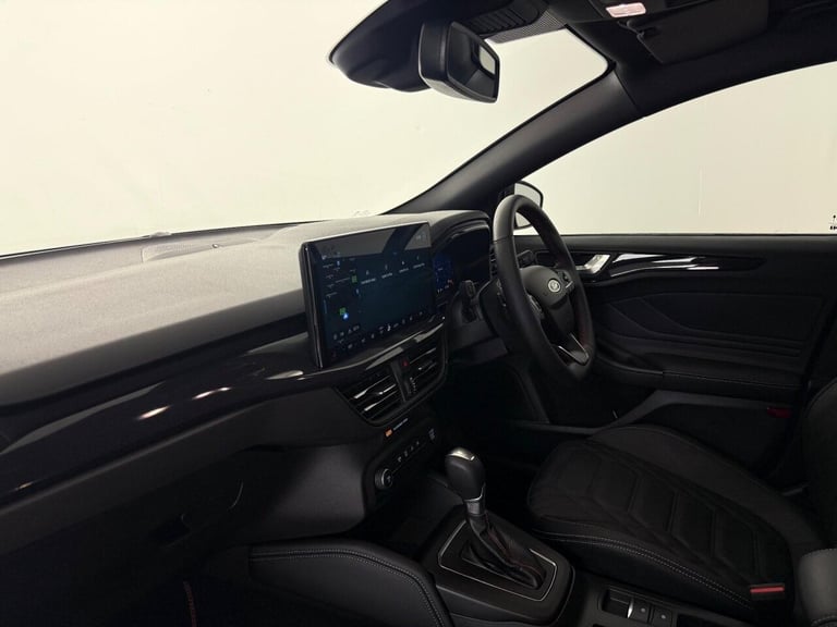 2022 Ford Focus 1.0T EcoBoost MHEV ST-Line Vignale DCT Euro 6 (s/s) 5dr Hatchback PETROL Automatic