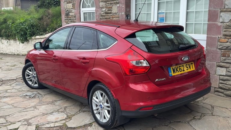 2012 Ford Focus 1.0 125 EcoBoost Titanium 5dr HATCHBACK Petrol Manual