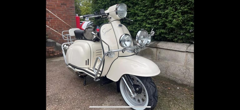 Lambretta sx200 Others in stock 