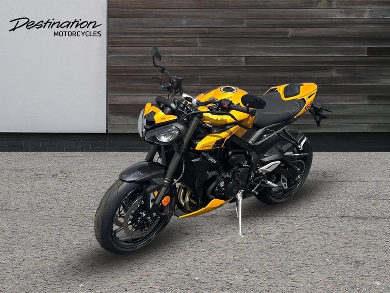 2025 Triumph Street Triple 765 RS PREMIUM COLOUR Petrol yellow 6 Speed