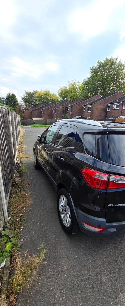 Ford, ECOSPORT, Hatchback, 2015, Manual, 999 (cc), 5 doors