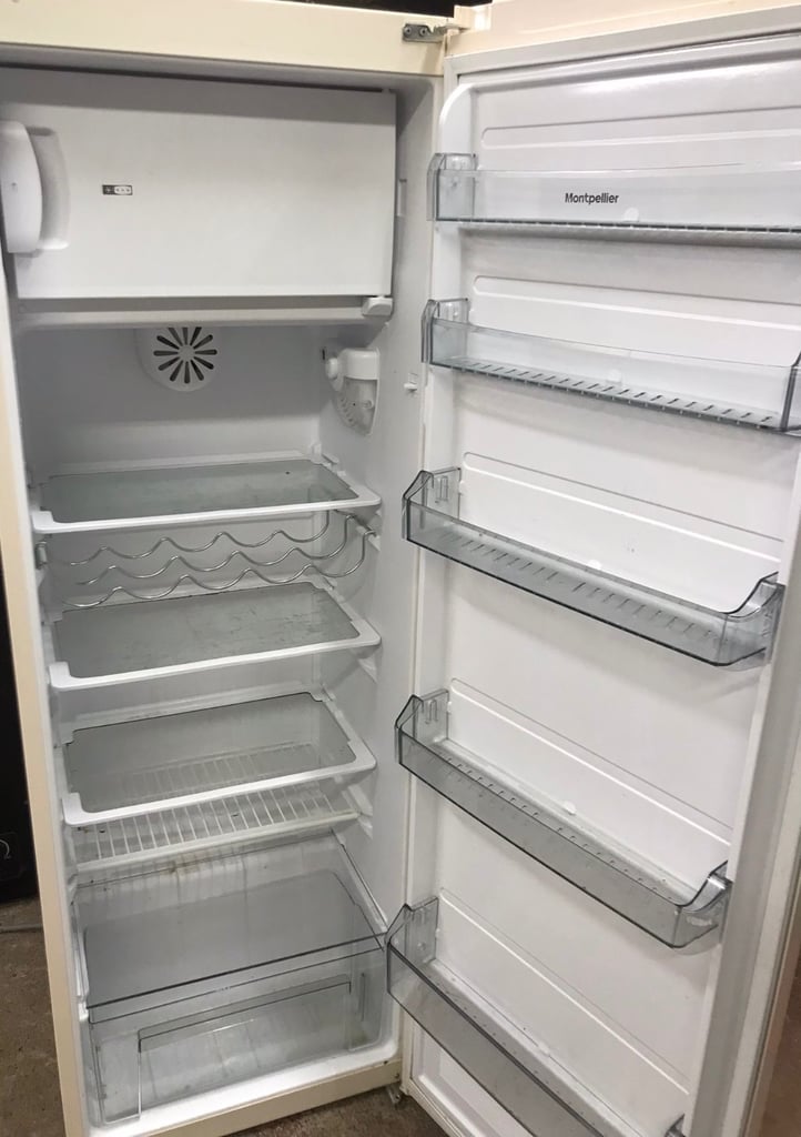 image for Fridge Tall Montpellier