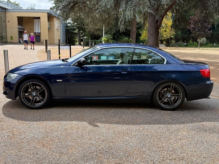 2013 BMW 3 Series 2.0 320d SE Auto Euro 5 2dr CONVERTIBLE Diesel Automatic