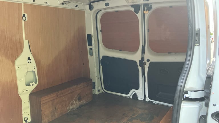 2023 Renault Trafic SL28 Blue dCi 130 Sport Van PANEL VAN DIESEL Manual