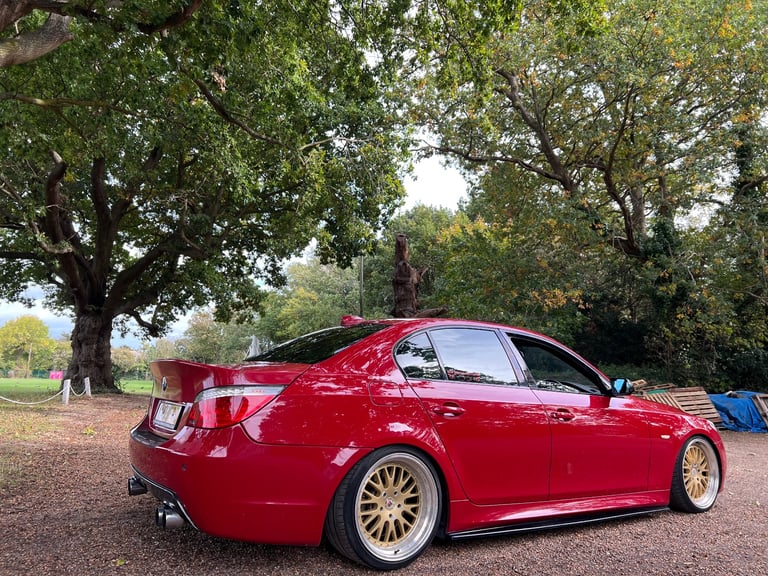 BMW 530D COBRA IMOLA RED MSPORT