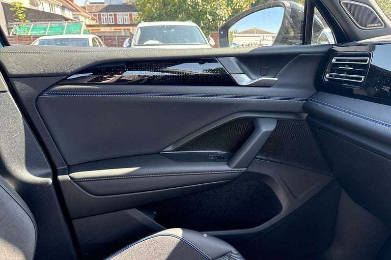 2025 Volkswagen Tiguan 2.0 TSI 265 4Motion Black Edition 5dr DSG SUV Petrol Automatic