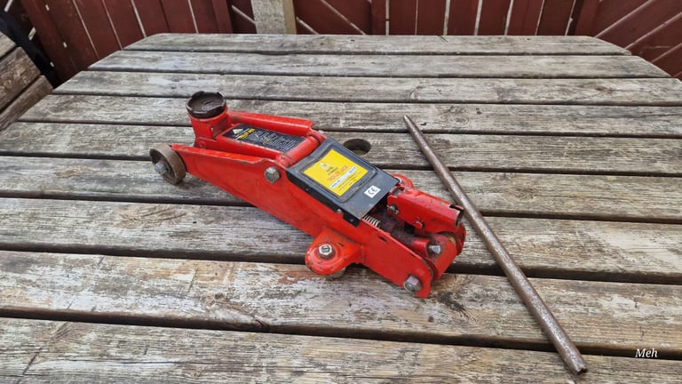 Car Trolly Jack, Available ✔️