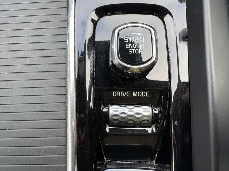 2018 Volvo V60 2.0 V60 Momentum Pro D3 Auto 5dr Estate Diesel Automatic