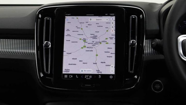 2025 Volvo XC40 Black Edition Ultra B3 Mild hybrid Petrol Automatic SUV Hybrid Automatic