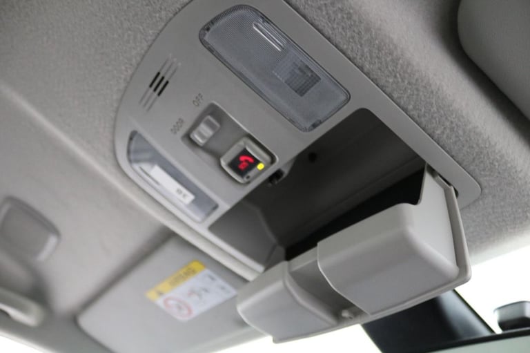 2022 Toyota Hilux 2.4 D-4D Active Pickup Double Cab 4WD 150 BHP Euro 6 ULEZ Free PICKUP Diesel Ma...