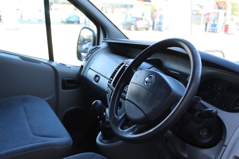 2006 Nissan Primastar SE 2900 LWB DCI SHR Panel Van Diesel Manual