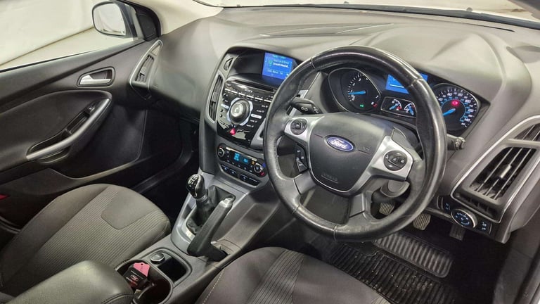2014 Ford Focus 1.0 EcoBoost Titanium Navigator 5dr Hatchback Petrol Manual