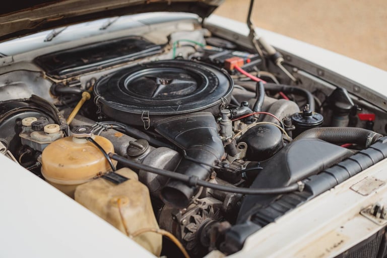 1975 Mercedes-Benz 450 SL  PETROL Automatic