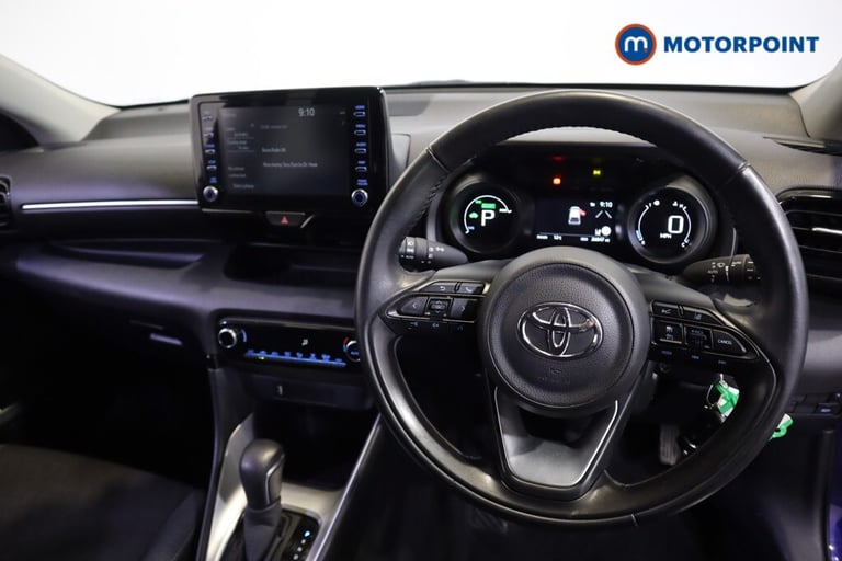 2022 Toyota Yaris 1.5 Hybrid Design 5dr CVT HATCHBACK PETROL/ELECTRIC Automatic