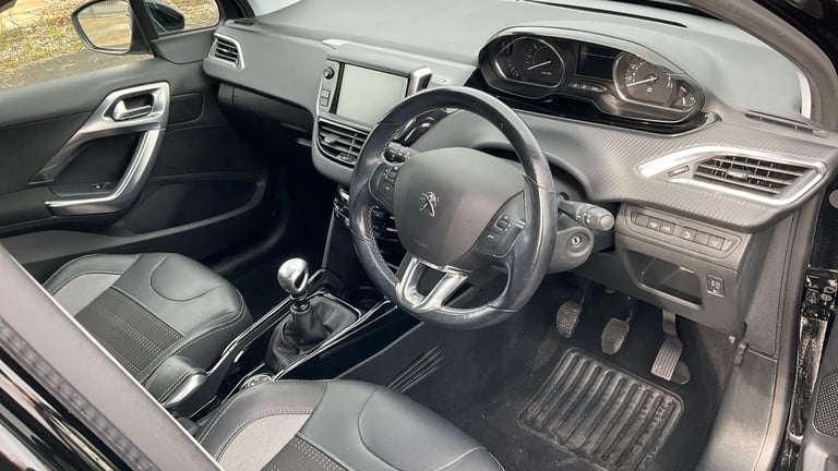 2019 Peugeot 2008 1.2 PureTech 130 Allure 5dr Petrol Estate Estate Petrol Manual