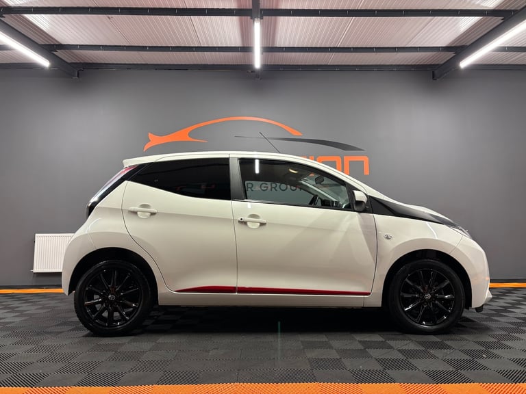 2017 Toyota AYGO 1.0 VVT-i X-Press 5dr x-shift HATCHBACK Petrol Manual
