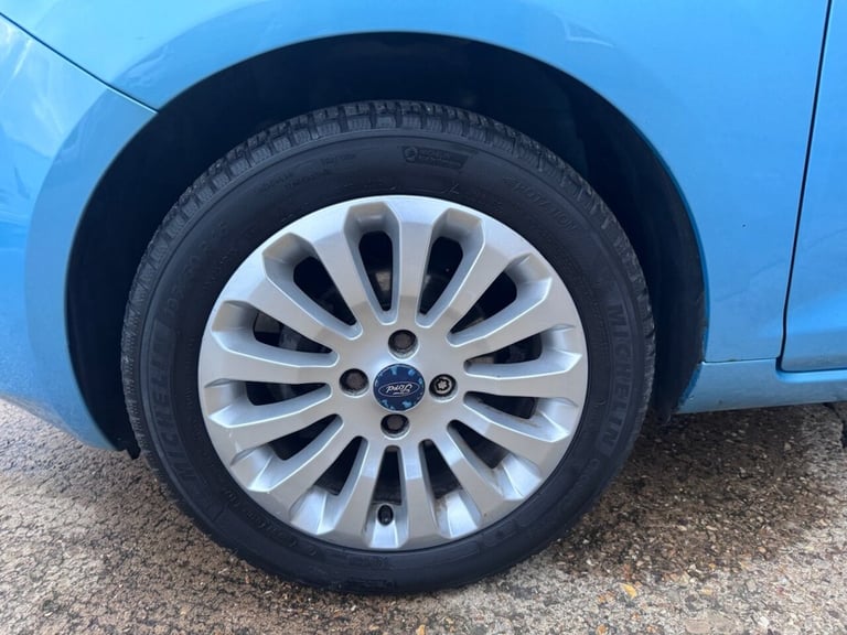 2012 Ford Ka 1.3 TDCi Zetec Hatchback 3dr Diesel Manual Euro 5 (75 ps) Hatchback Diesel Manual