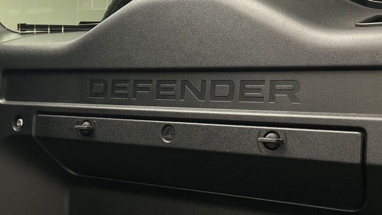 2025 Land Rover Defender 110 3.0 D350 MHEV X-Dynamic SE SUV 5dr Diesel Auto 4WD Euro 6 (s/s) (350...