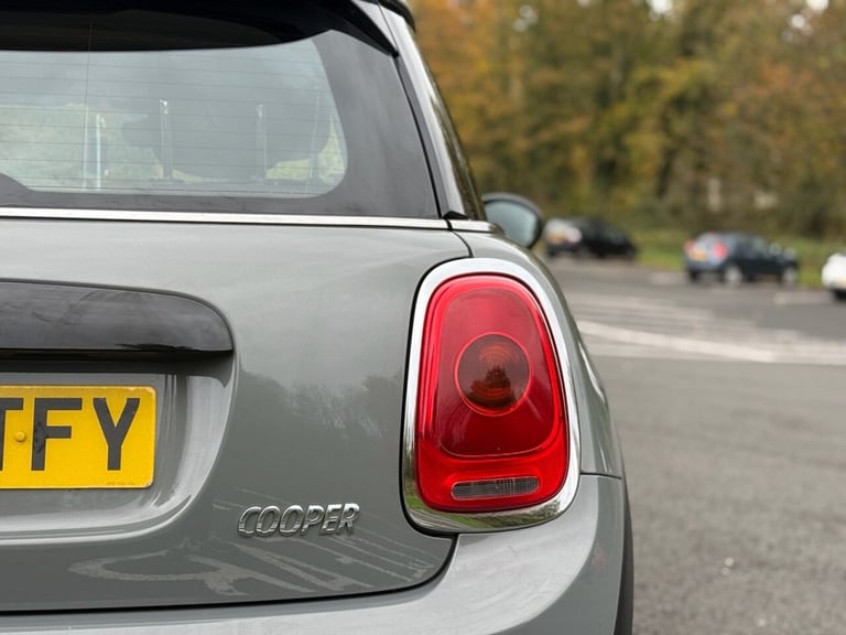 2017 67 MINI HATCH 1.5 COOPER HATCHBACK 3DR PETROL AUTO EURO 6 (S/S) (136 PS)