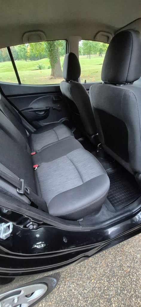 Kia Picanto 1.1, £35pa road tax, 12 months mot, 1 previous owner..£1395