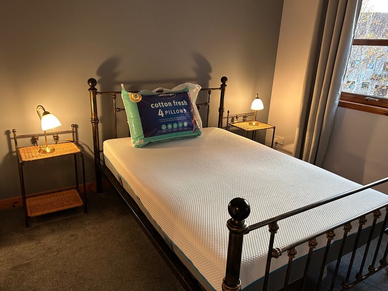 Furnished first floor flat in central Dunfermline 