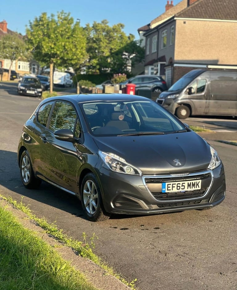 Peugeot, 208, Hatchback, 2016, Manual, 1199 (cc), 3 doors