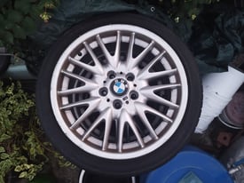 BMW MV1 18" Alloy wheels