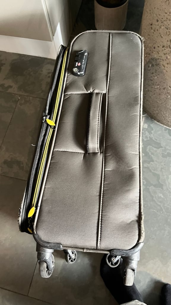 Large Tripp 4 Wheel Suitcase Luggage