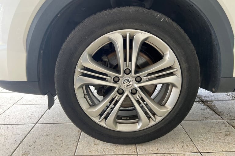 2020 20 MG MG HS 1.5 T-GDI EXCLUSIVE SUV 5DR PETROL MANUAL EURO 6 (S/S) (162 PS)