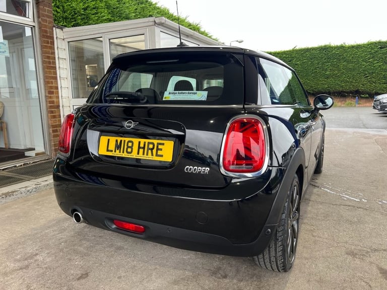 2018 18 MINI HATCH 1.5 COOPER HATCHBACK 3DR PETROL MANUAL EURO 6 (S/S) (136 PS)