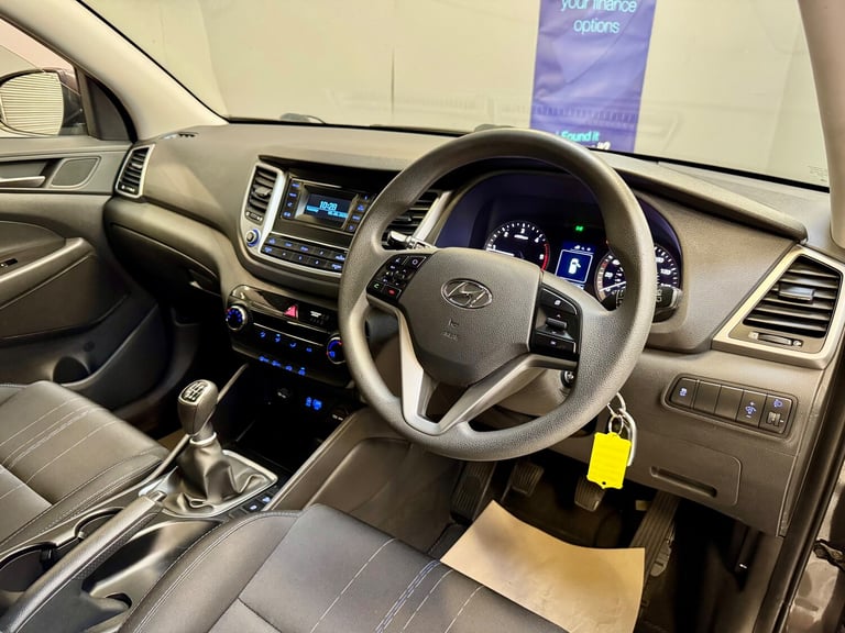 2015 Hyundai Tucson Hyundai Tucson S 1.7 CRDi Blue Drive  Grey Metallic  Low