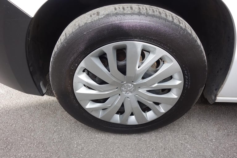 Peugeot Partner 1000 1.5 BlueHDi 100 Professional Van DIESEL MANUAL 2020/70