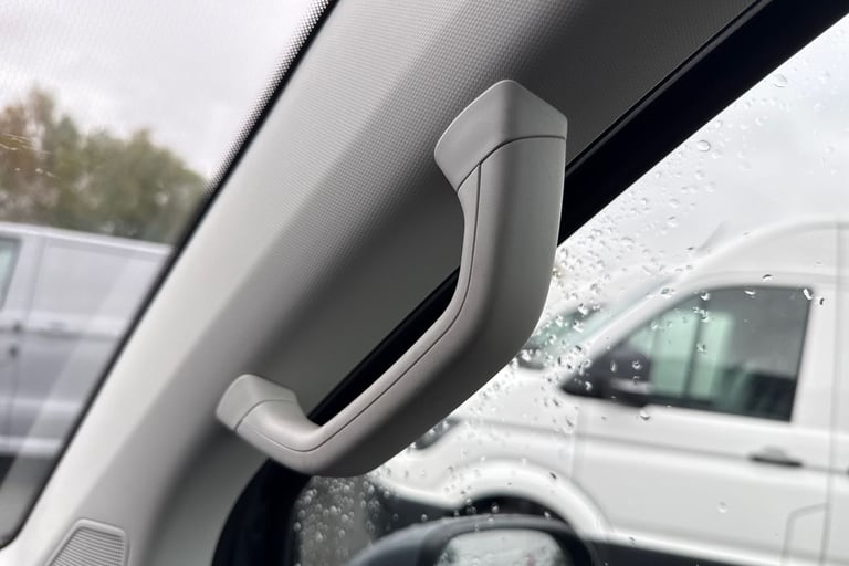 2024 Volkswagen Transporter 2.0 TDI 110 Highline Van Van Manual