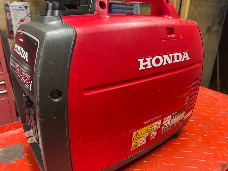 Honda EU22i 2200w Generator 