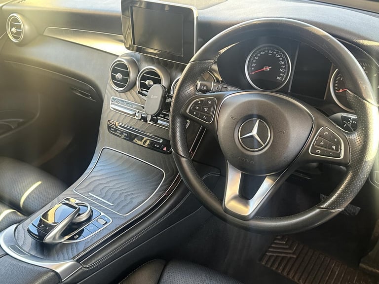 2017 Mercedes-Benz GLC 2.1 GLC220d Sport SUV 5dr Diesel G-Tronic 4MATIC Euro 6 (s/s) (170 ps) SUV...