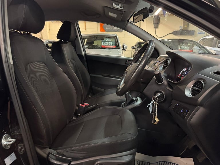 2018 Hyundai i10 1.0 SE Euro 6 5dr HATCHBACK Petrol Manual