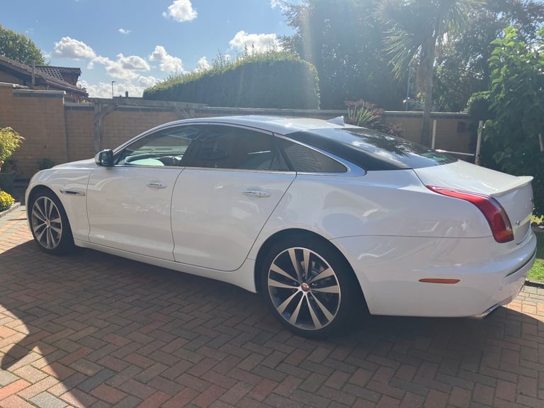 Jaguar, XJ, Saloon, 2013, Other, 2995 (cc), 4 doors
