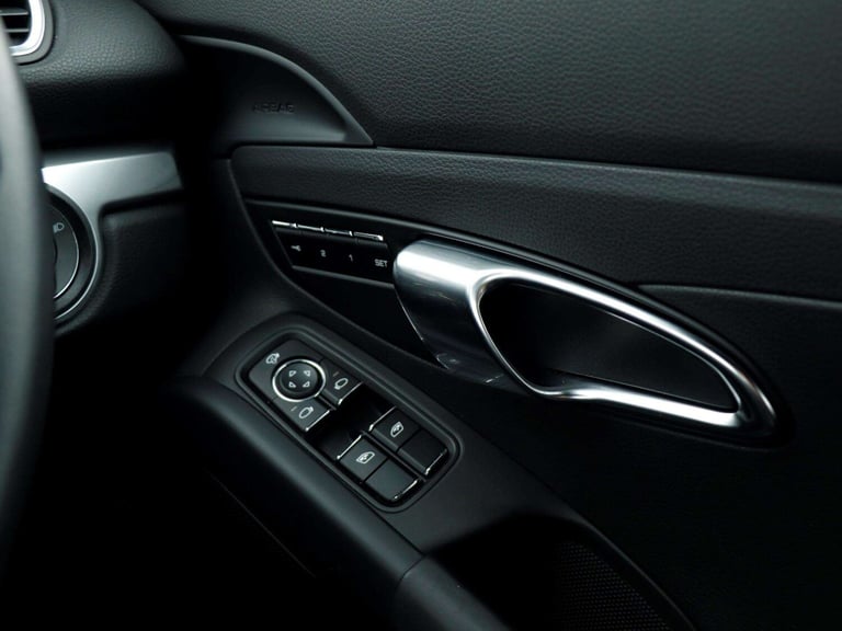 2021 Porsche Cayman 2.5 S 2dr PDK COUPE PETROL Automatic