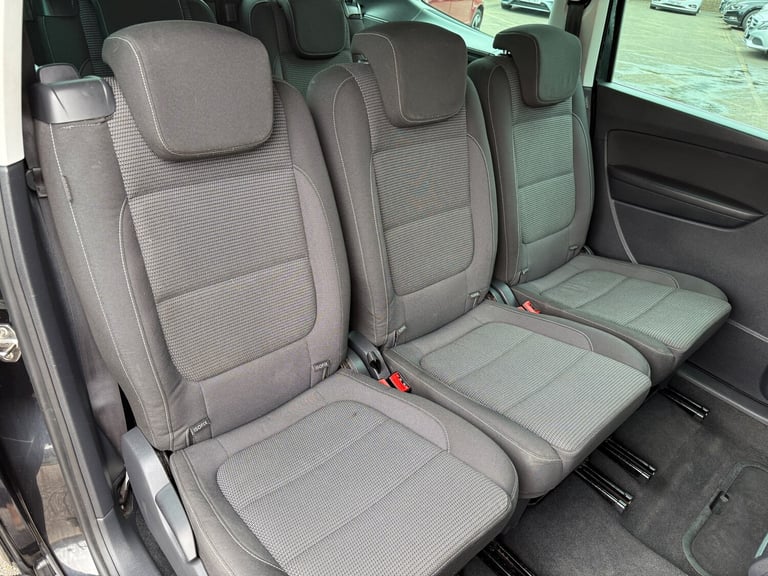 2015 Volkswagen Sharan 2.0 TDI BlueMotion Tech SE MPV 5dr Diesel DSG Euro 6