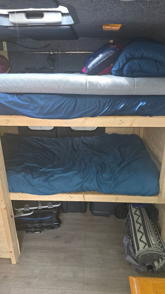 Motorhome 8 seater 6/8 birth SWAPS