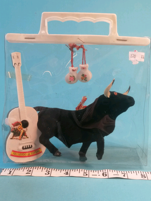 Vintage Bull figurine, Paper mache figurine, Vintage decor figurine. 