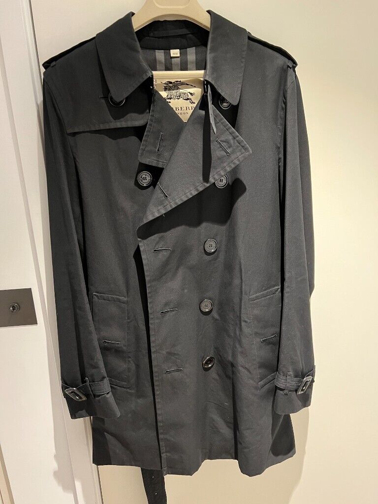 Burberry Chelsea Heritage Trench Coat, black, size 52R (42uk), RRP £1790 |  in Westminster, London | Gumtree