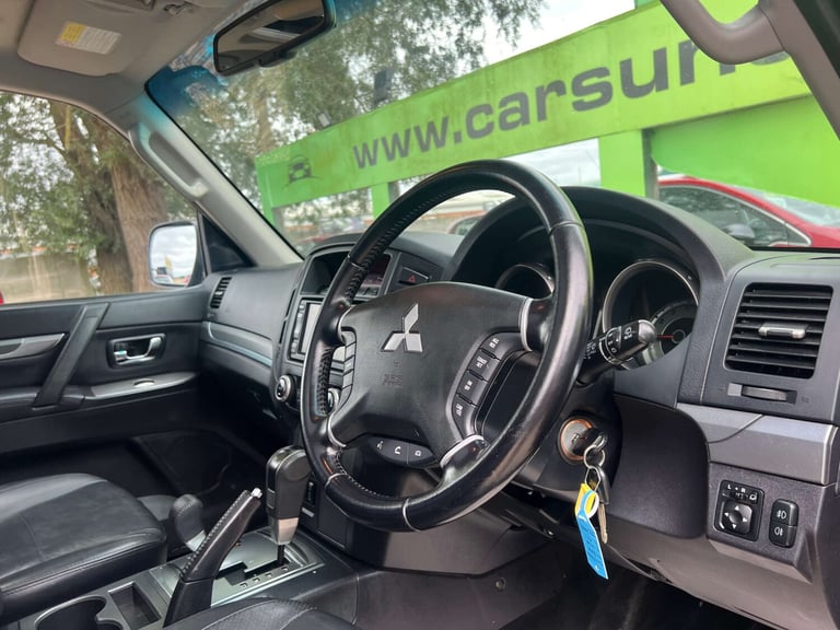 2010 Mitsubishi Shogun 3.2 DI-DC [197] Diamond 5dr Auto ESTATE DIESEL Automatic