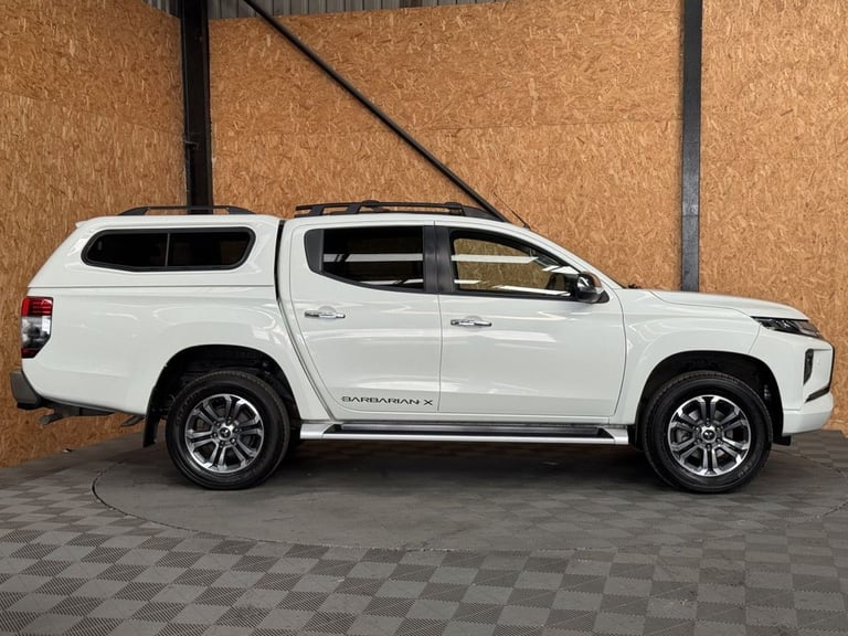 2020 Mitsubishi L200 2.2 DI-D DC Barbarian X Pickup Double Cab 4dr Diesel Auto 4WD Euro 6 (s/s)  ...