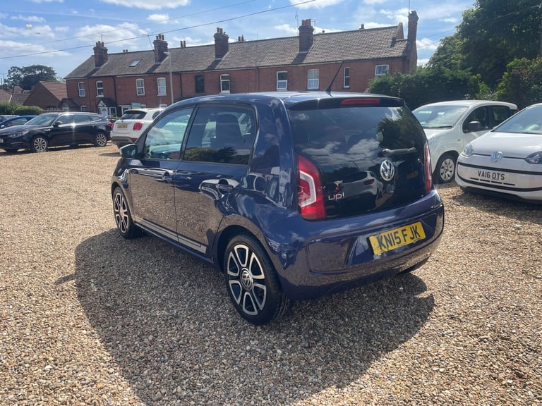 2015 Volkswagen up! 1.0 Club Up 5dr HATCHBACK Petrol Manual