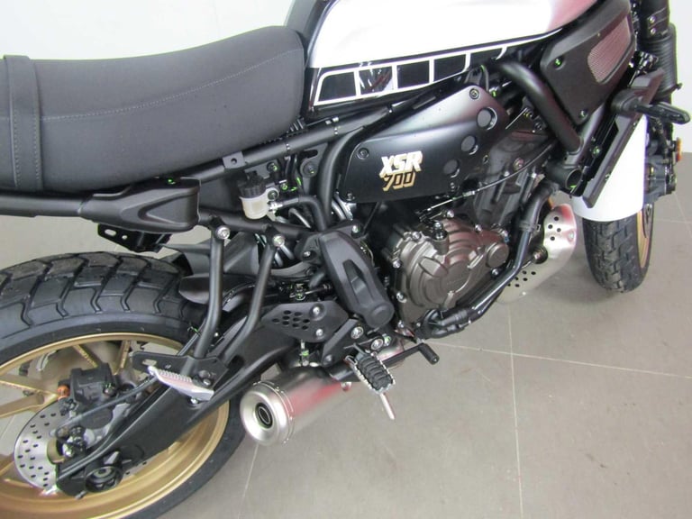 2023 Yamaha XSR700 - LEGACY - DEMO BIKE