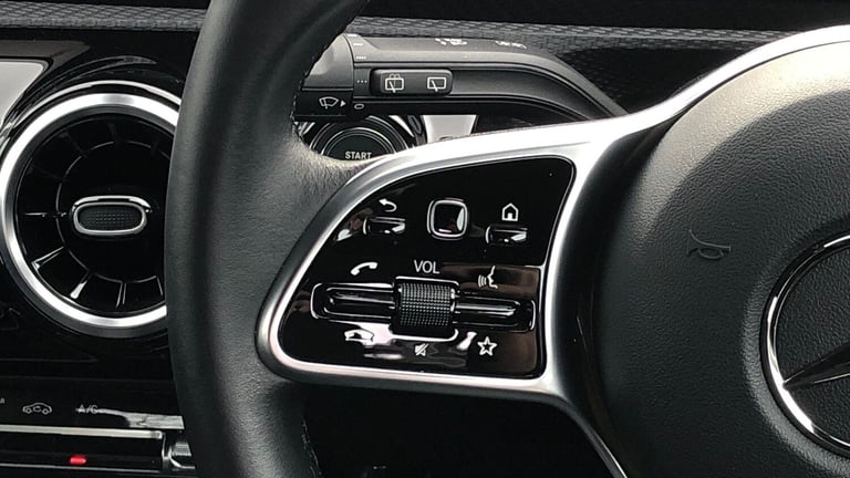 2022 Mercedes-Benz A-Class A180 SE 5dr HATCHBACK PETROL Manual