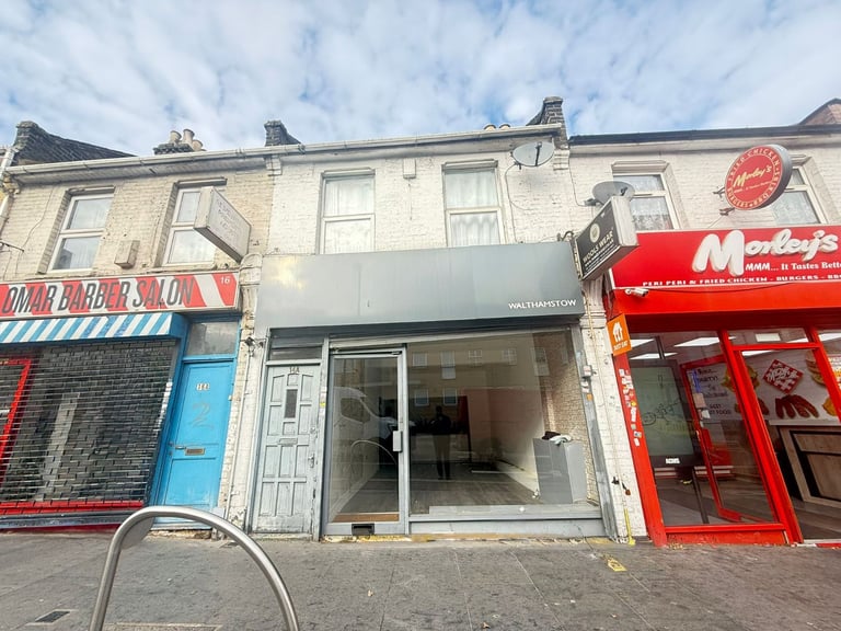Commecial shop to let on Hoe Street
