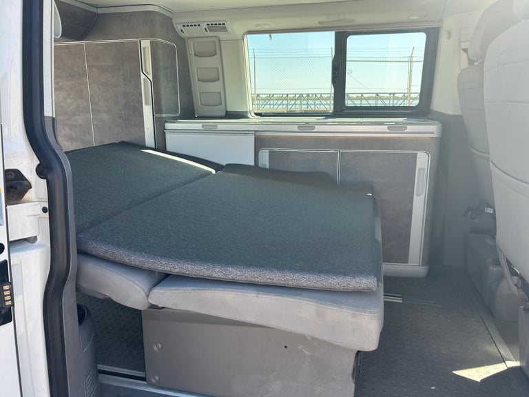 Volkswagen California Ocean 2023 | Premium Camper | 4 Berth | Fully Equipped